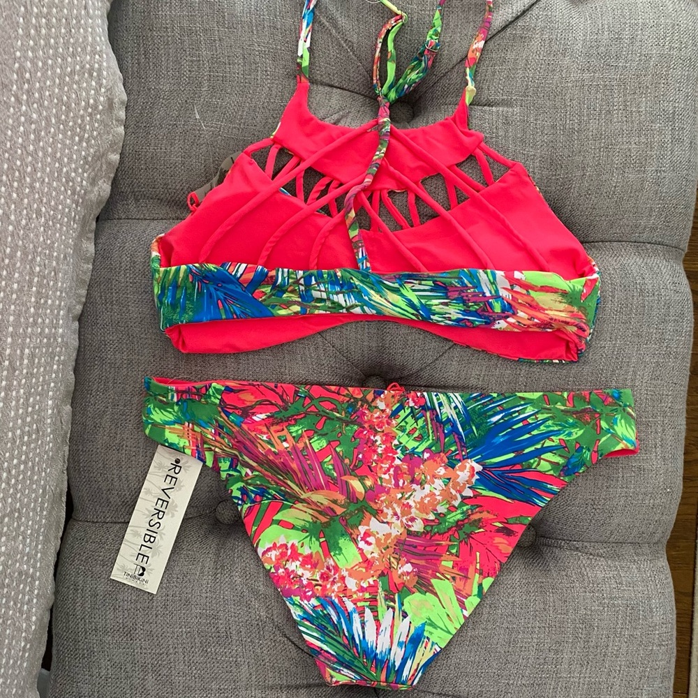 Reversible Bikini - Picture 3 of 6